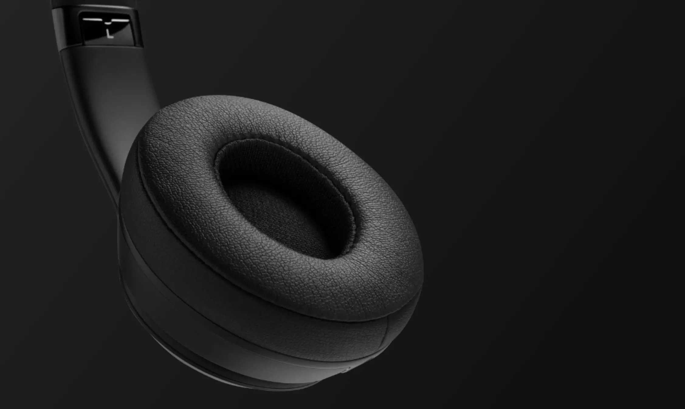 Apple Beats Solo3 Wireless Headphones - Matte Black | GameStop